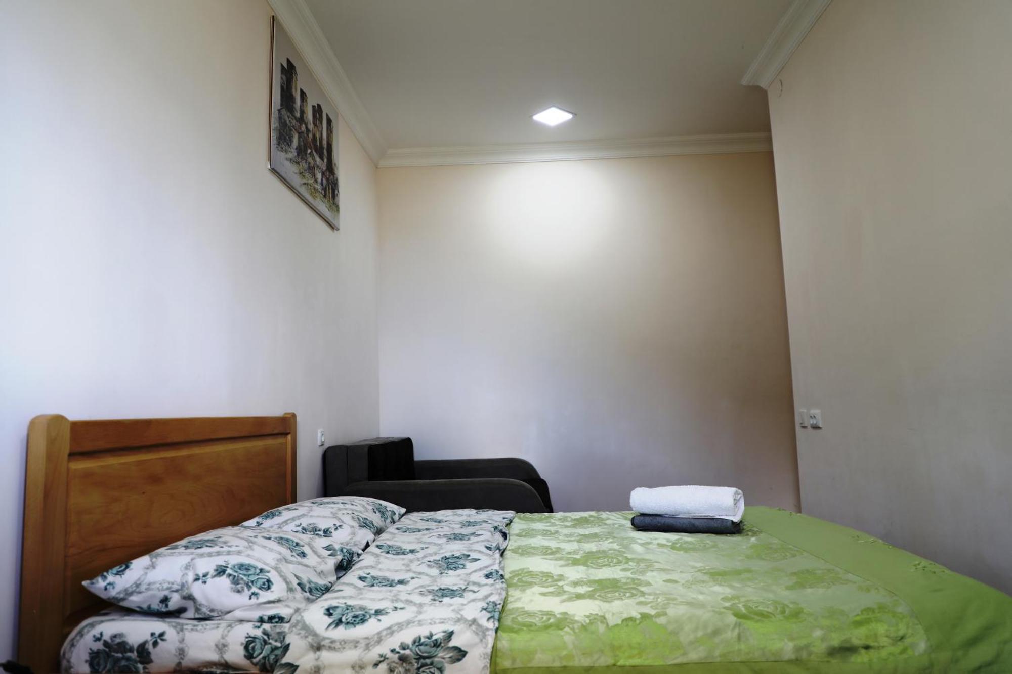 Nadia Guesthouse Mestia Ngoại thất bức ảnh