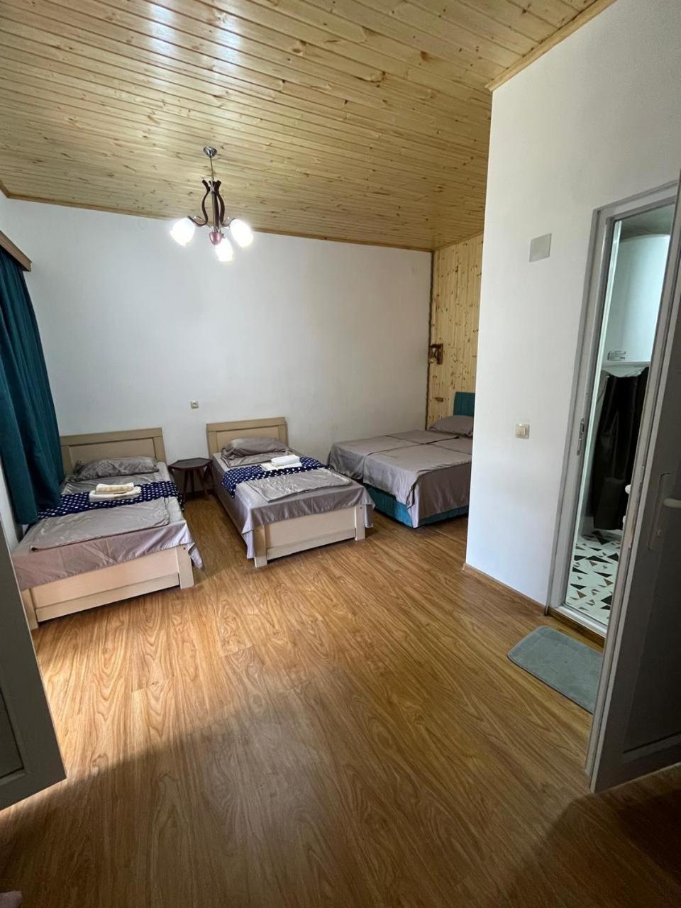 Nadia Guesthouse Mestia Ngoại thất bức ảnh